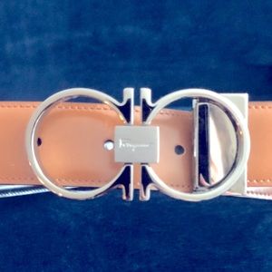 Reversible men’s size 34 Ferragamo belt